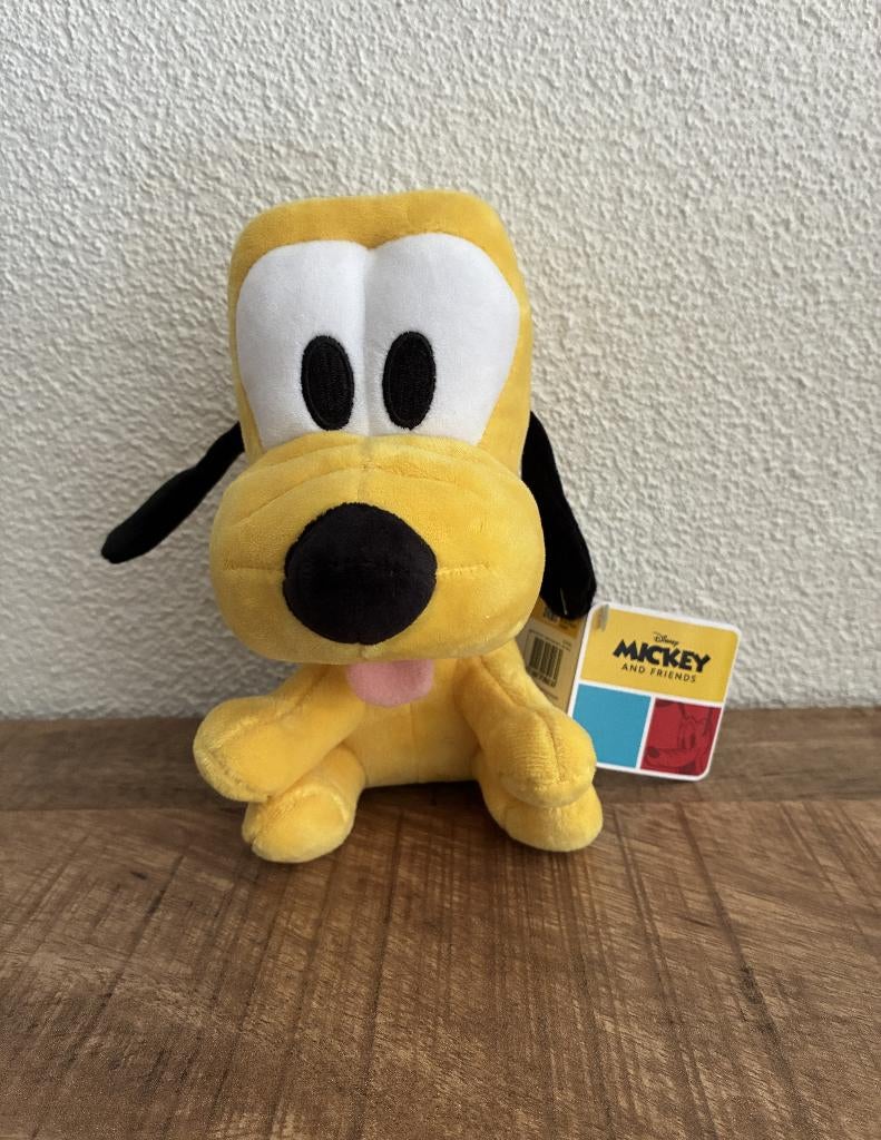 Disney knuffel Pluto. 18 cm. NIEUW met kaartje. (zie FOTO's), Disney, Disney, Geel, Nieuw