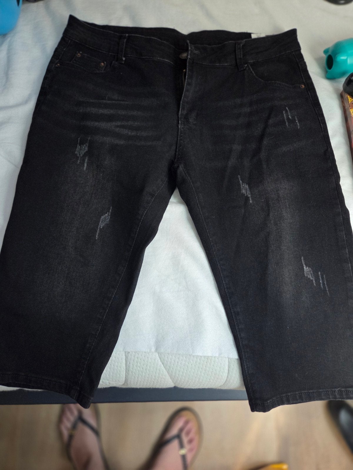 Korte spijkerbroek  zwart, Kleding | Dames, Spijkerbroeken en Jeans, Ophalen, Zo goed als nieuw, Zwart, W33 - W36 (confectie 42/44)