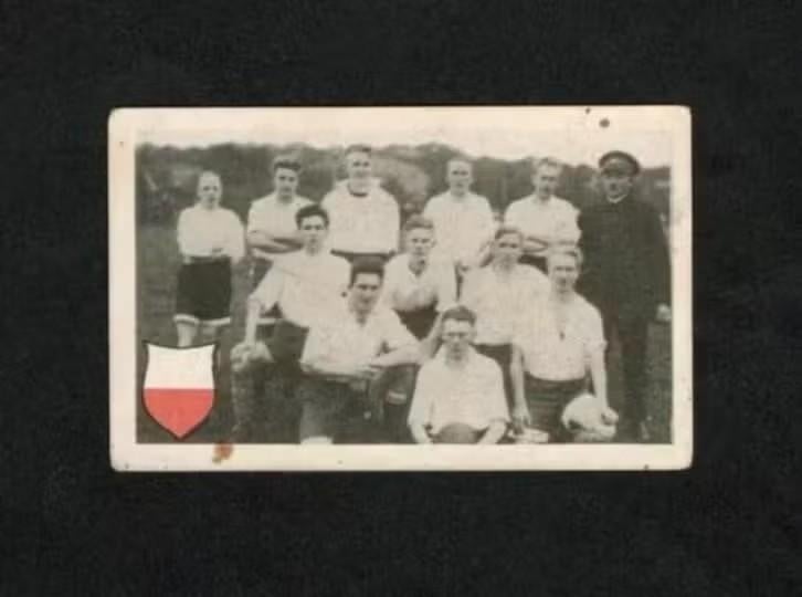 Voetbalplaatje BATO Winschoten 1930/1931 (389)., Verzamelen, Ophalen of Verzenden, Zo goed als nieuw