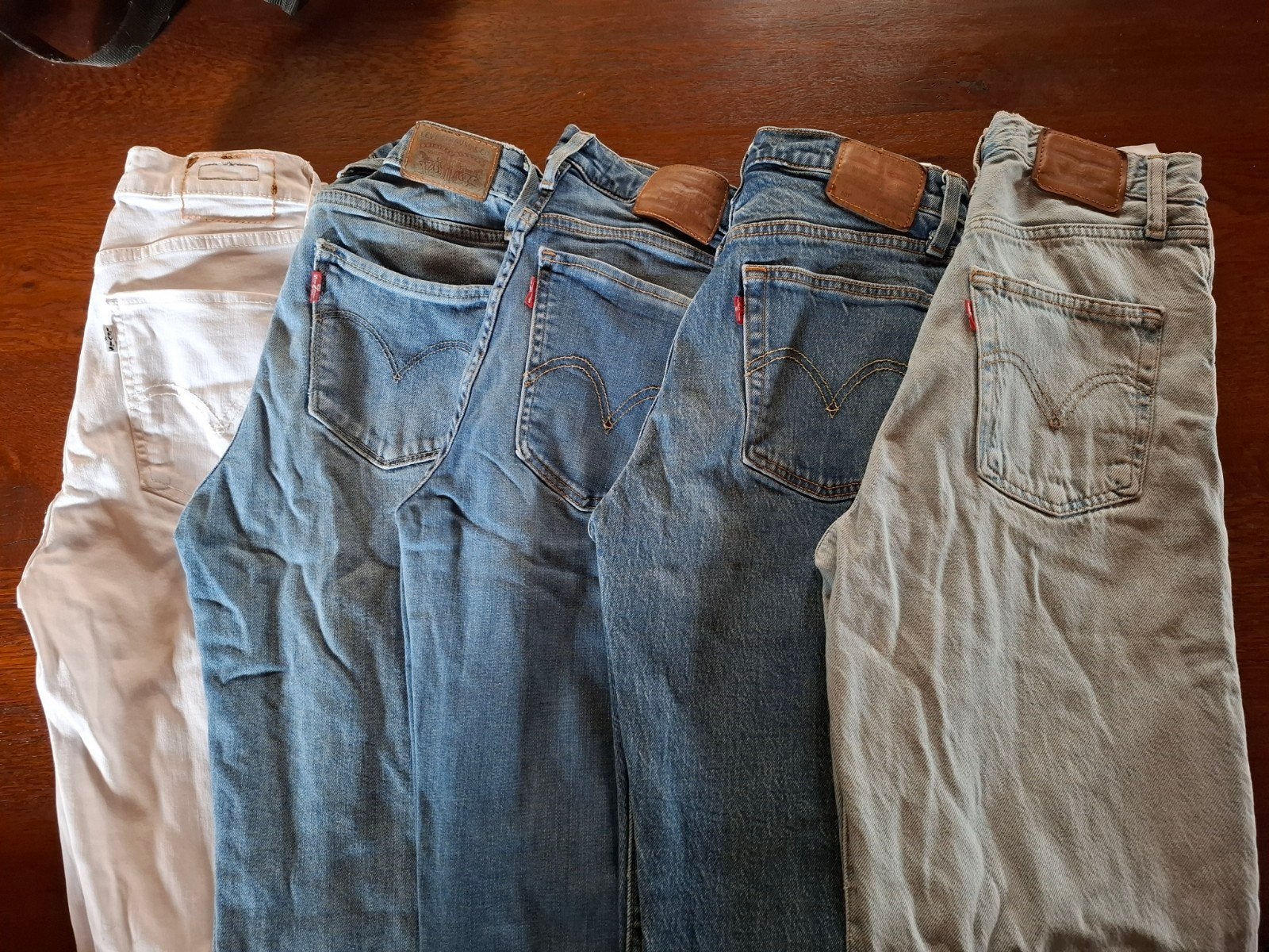 Levi's Premium Dames Jeans - Diverse 10 stuks. Wauww kijk,, Kleding | Dames, Ophalen, Gedragen