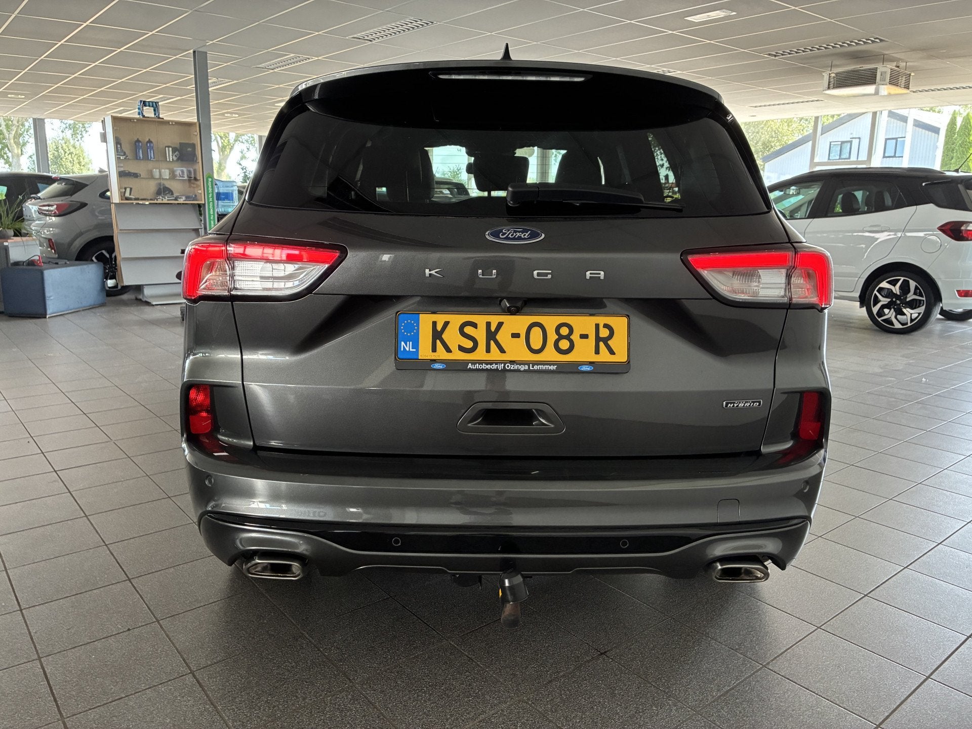 Foto 5 van Ford Kuga 2.5 PHEV ST-Line X-20 inch-trekhaak winterpakket