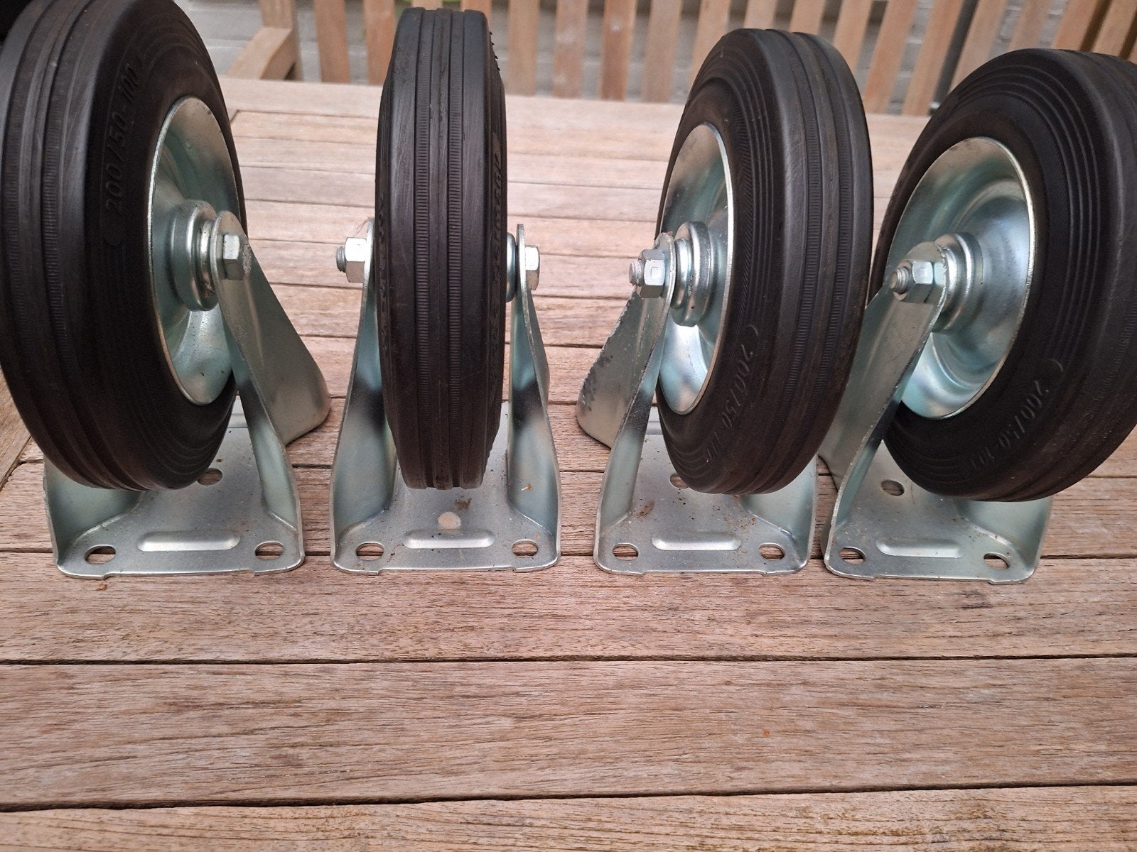 Set van 4 zware vaste wielen (200x50-100), Ophalen of Verzenden, Gebruikt