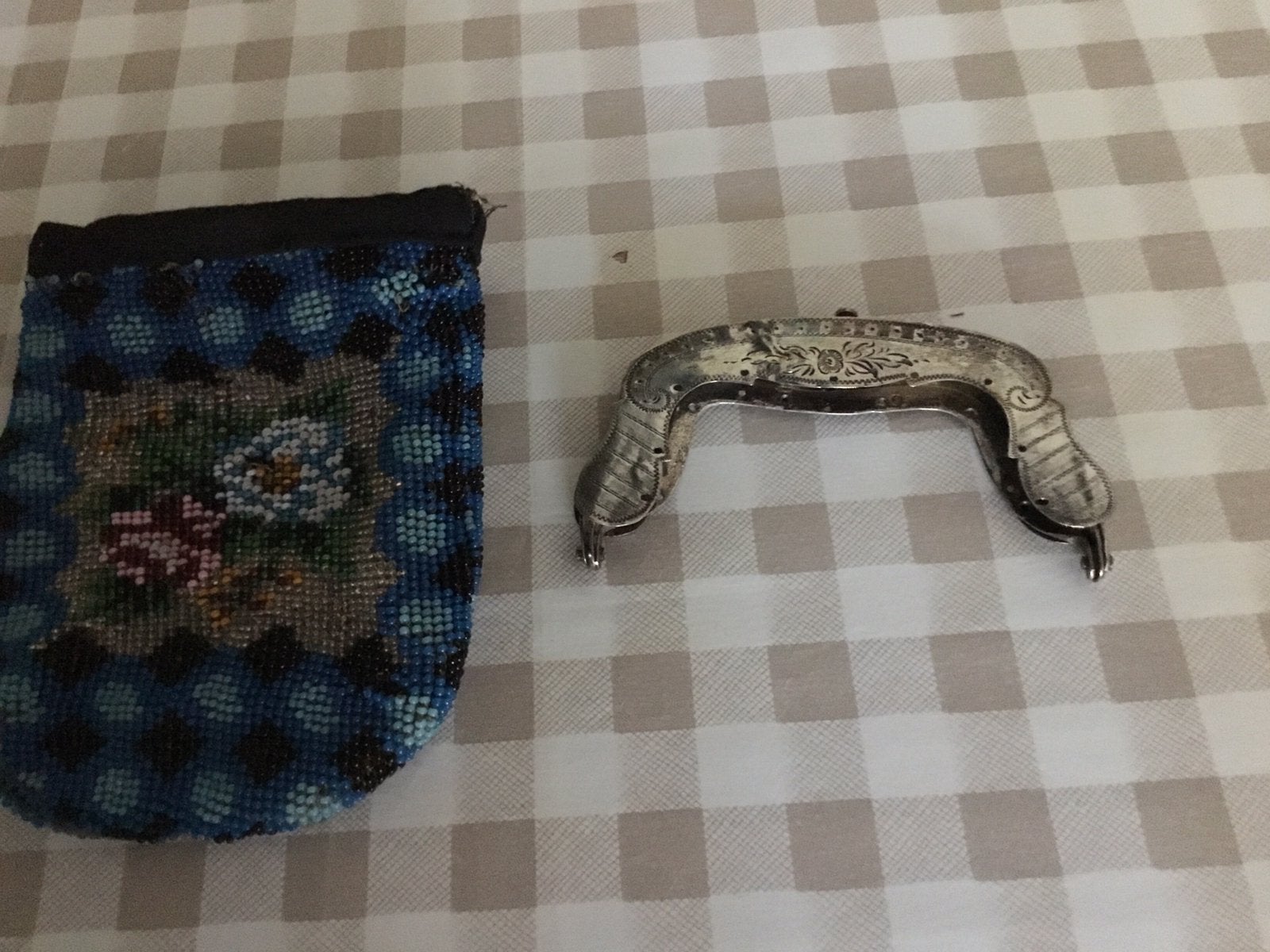 Te koop zilveren beugel met kralen zakje, Antiek en Kunst, Ophalen, Dames