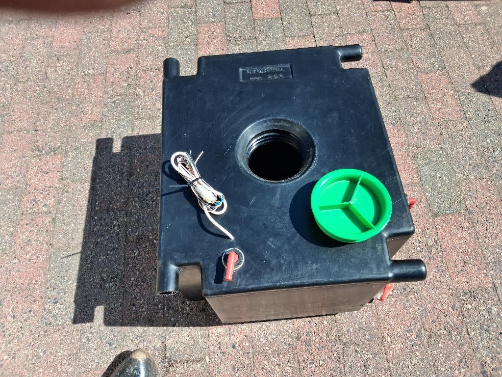 Watertank Caravan/Camper 80Liter 48 B x 58 L x 30 H, Caravans en Kamperen, Ophalen, Zo goed als nieuw
