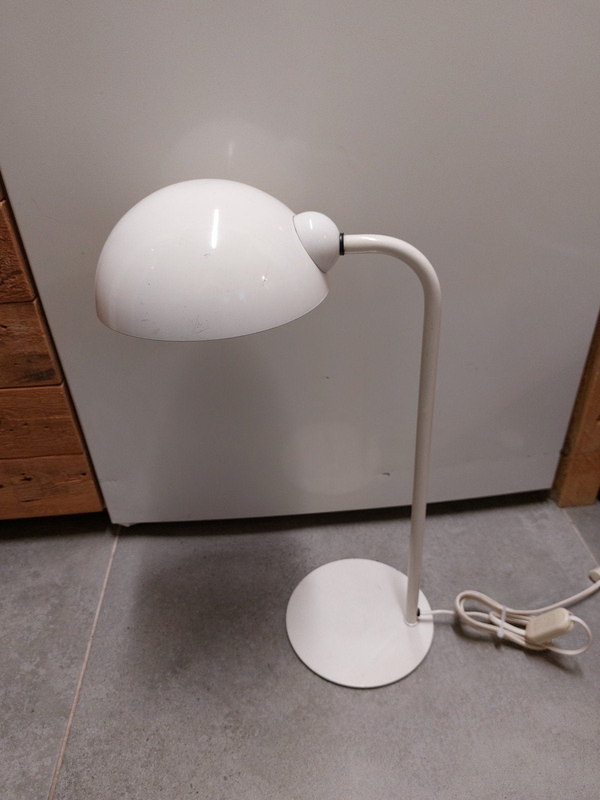 vintage retro Witte vintage jaren 60 bureaulamp, Huis en Inrichting, Bureaulamp, Gebruikt, Vintage, Ophalen of Verzenden