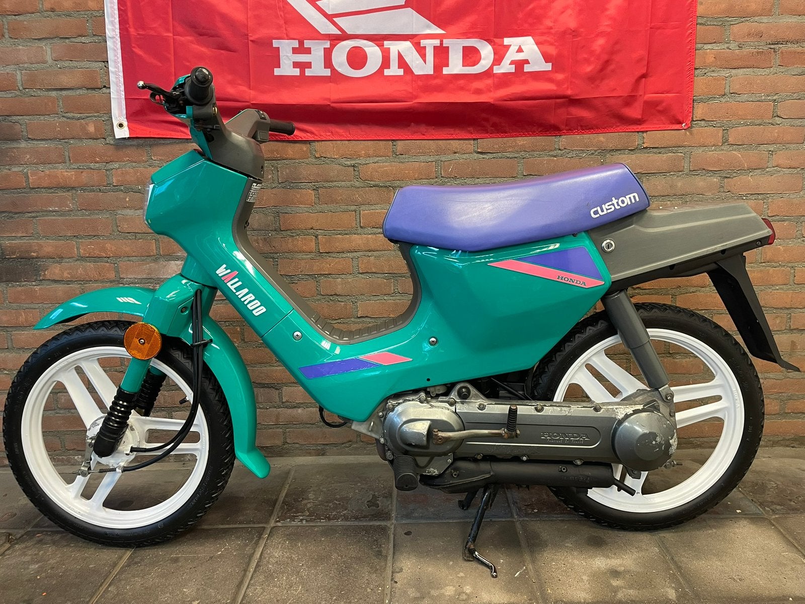 Honda wallaroo, Fietsen en Brommers, Brommers | Honda, Gebruikt, Overige modellen, Ophalen of Verzenden, Maximaal 25 km/u