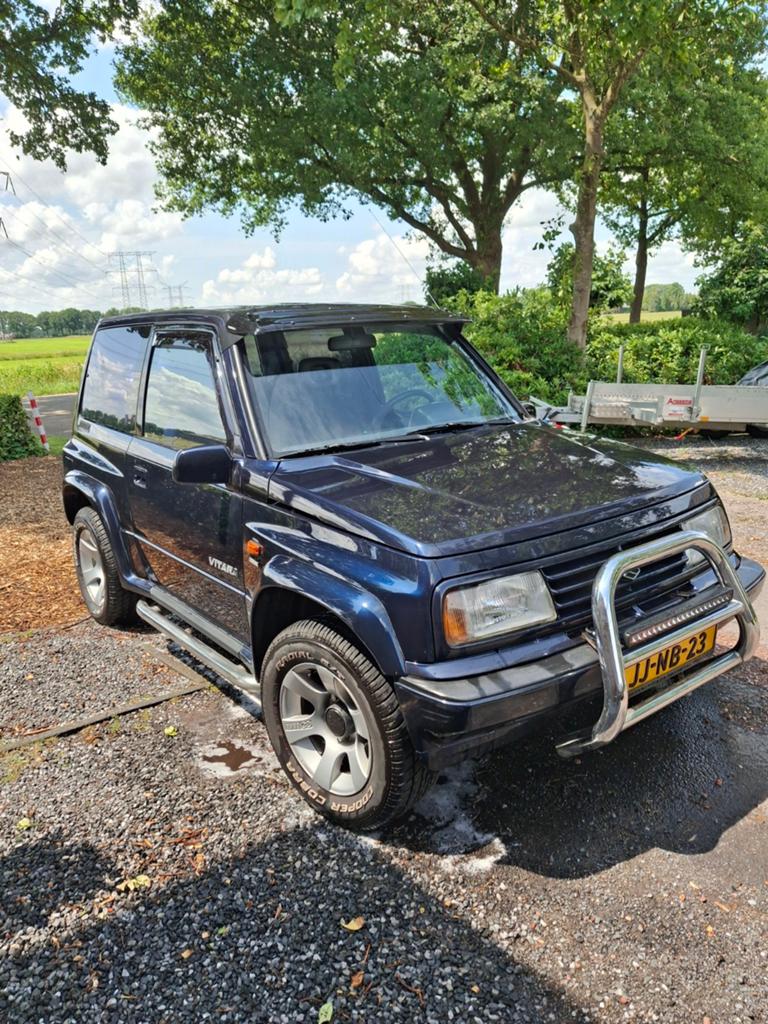Suzuki vitara 1.6i 16v, Auto's, Suzuki, Particulier, Vitara, Benzine, SUV of Terreinwagen, Handgeschakeld, Geïmporteerd, Blauw
