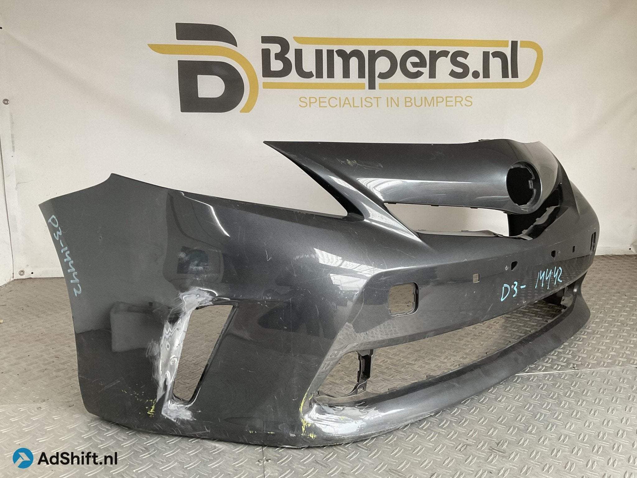 Bumper Toyota Prius 12-15 52119-47240 Voorbumper D3-14442z, Auto-onderdelen, Bumper