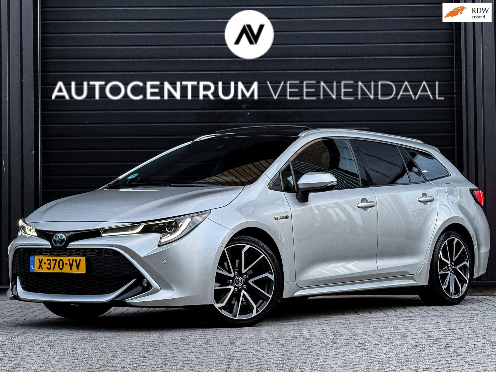 Toyota Corolla Touring Sports 2.0 Hybrid Executive JBL PANO/, Auto's, 450 kg, Gebruikt, 4 cilinders, Hybride Elektrisch/Benzine