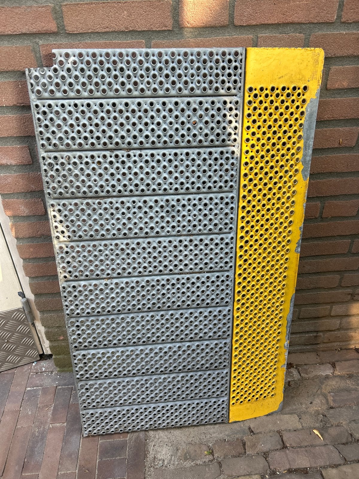 Gegalvaniseerde oprijplaat / drempelhulp, Ophalen, Gebruikt