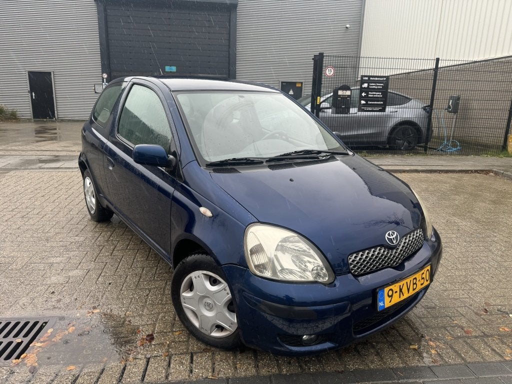 Toyota Yaris 1.0 Luna 130DKM Leuk, 65 pk, Gebruikt, 31 €/maand, 4 cilinders