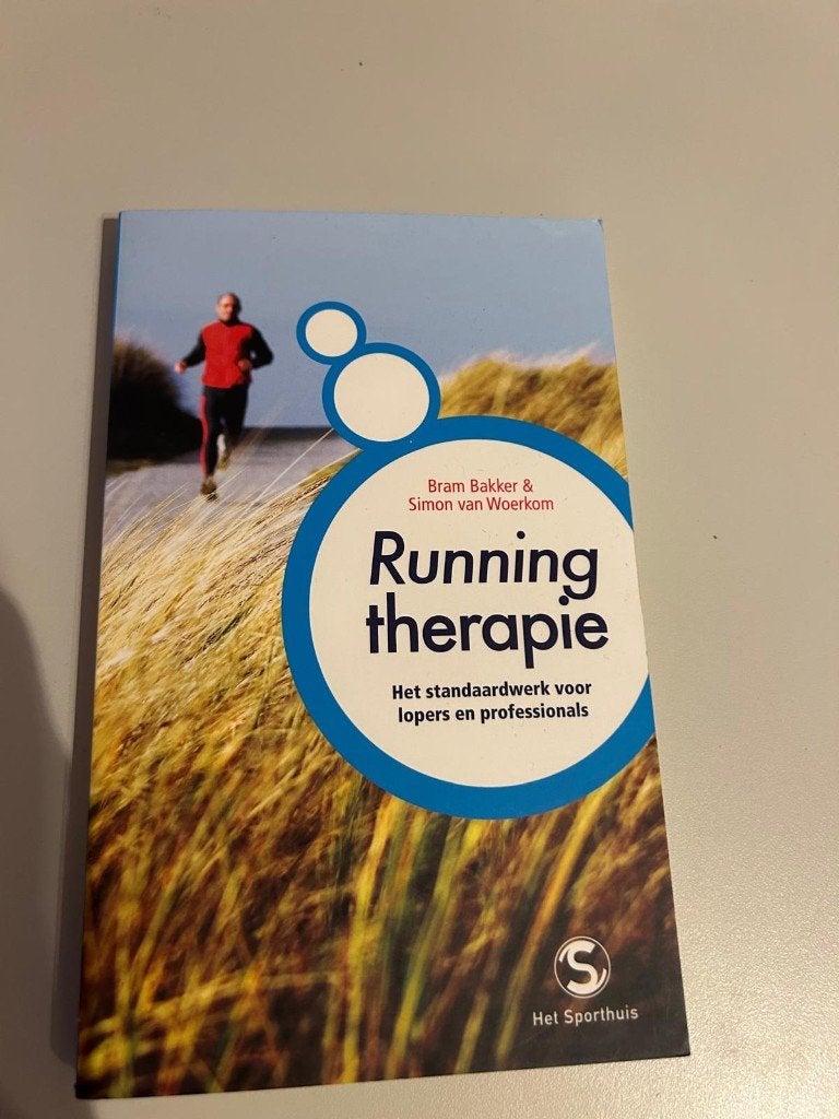 Running therapie Bram Bakker/ Simon van Woerkom, Boeken, Verzenden, Zo goed als nieuw, Lopen en Fietsen