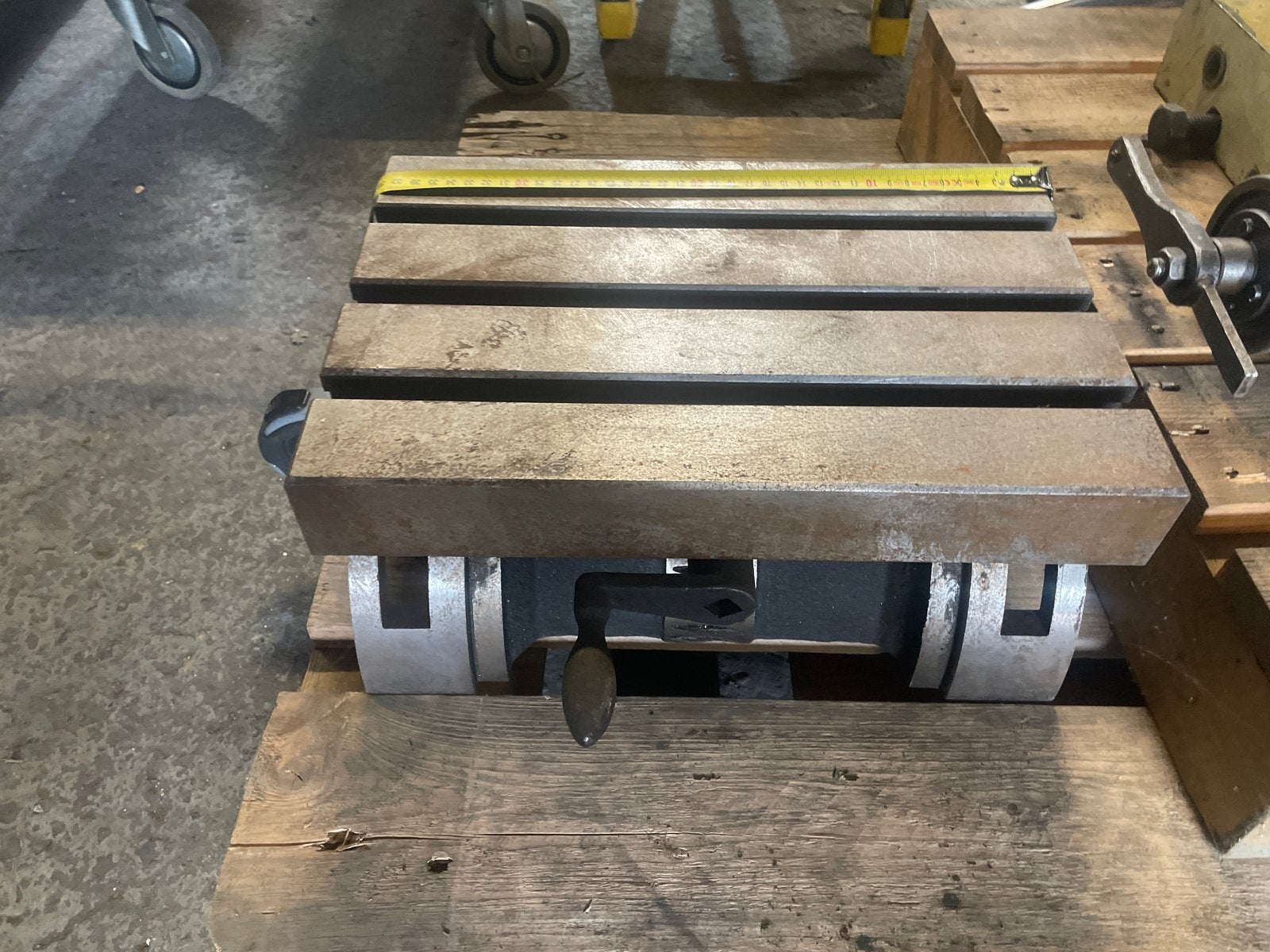 Kiep kantel tafel voor metaalbewerking, Ophalen, Gebruikt