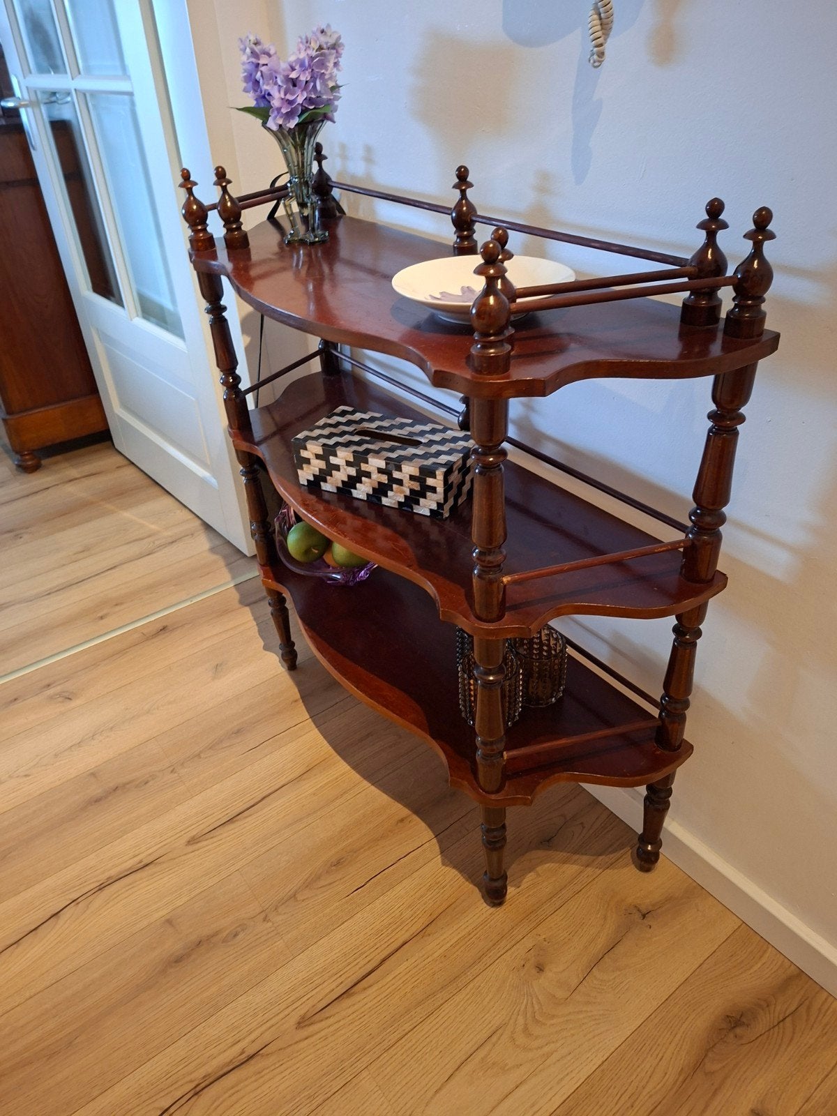 Prachtige Mahonie Etagere 3 Laags, Huis en Inrichting, Woonaccessoires | Etagères, Ophalen of Verzenden, Gebruikt, Etagère, Hout