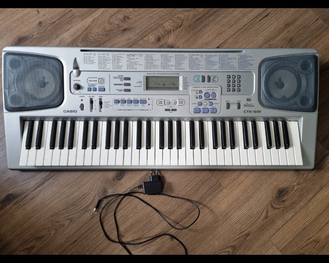 casio keyboard, Muziek en Instrumenten, Keyboards, Ophalen, Zo goed als nieuw, 61 toetsen, Casio