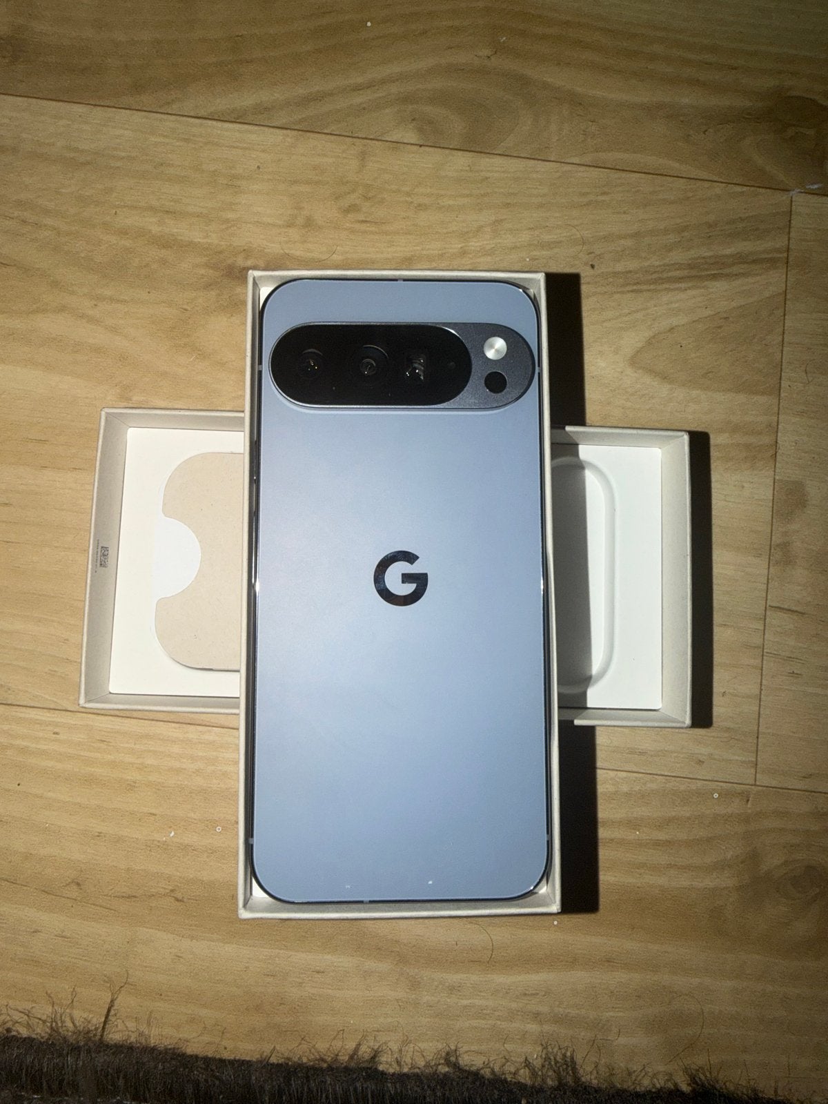 Foto 3 van Google Pixel 10 pro XL Zo goed als nieuw