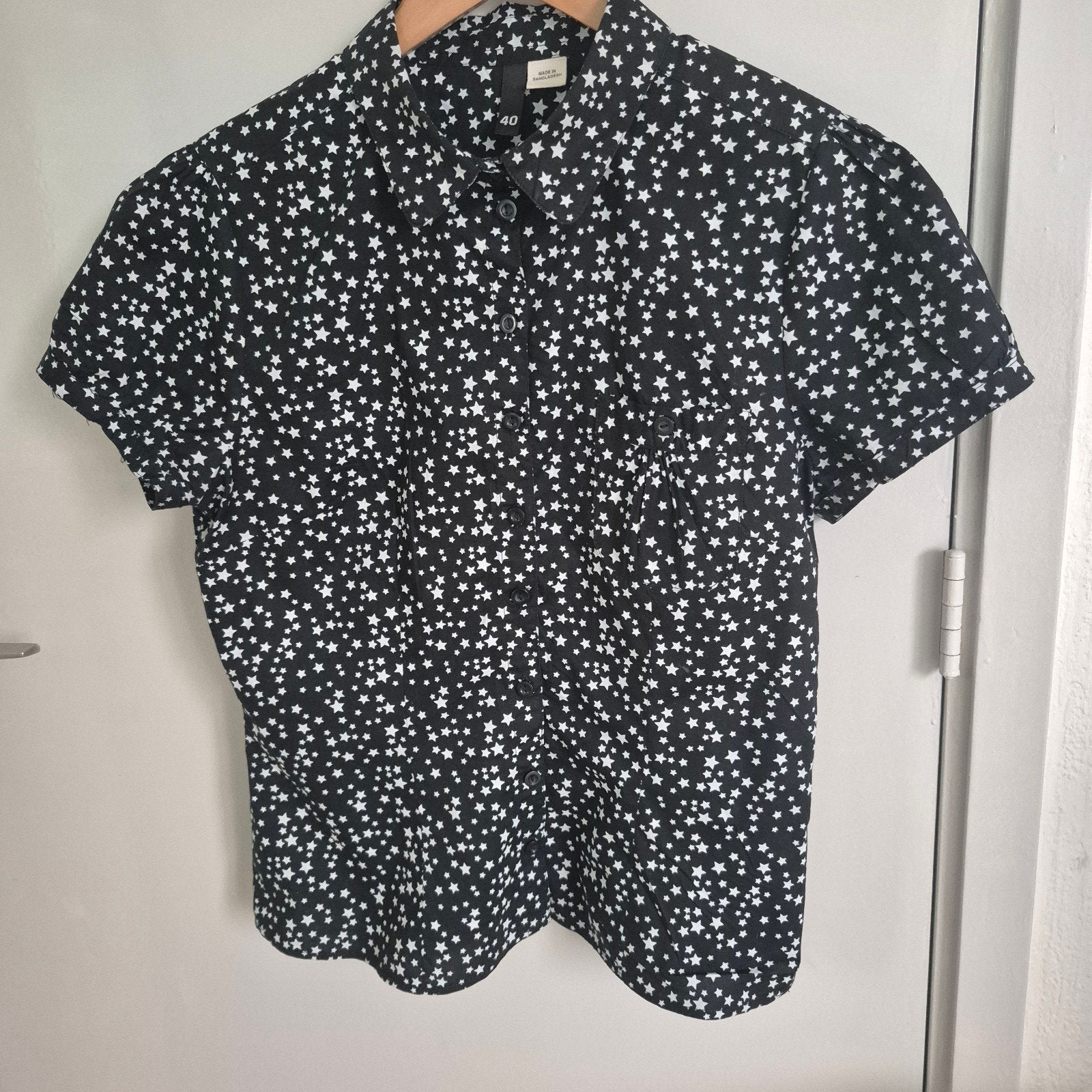Dames blouse zwart met witte sterren - Maat 40, Ophalen of Verzenden, Zo goed als nieuw, Maat 38/40 (M), Zwart