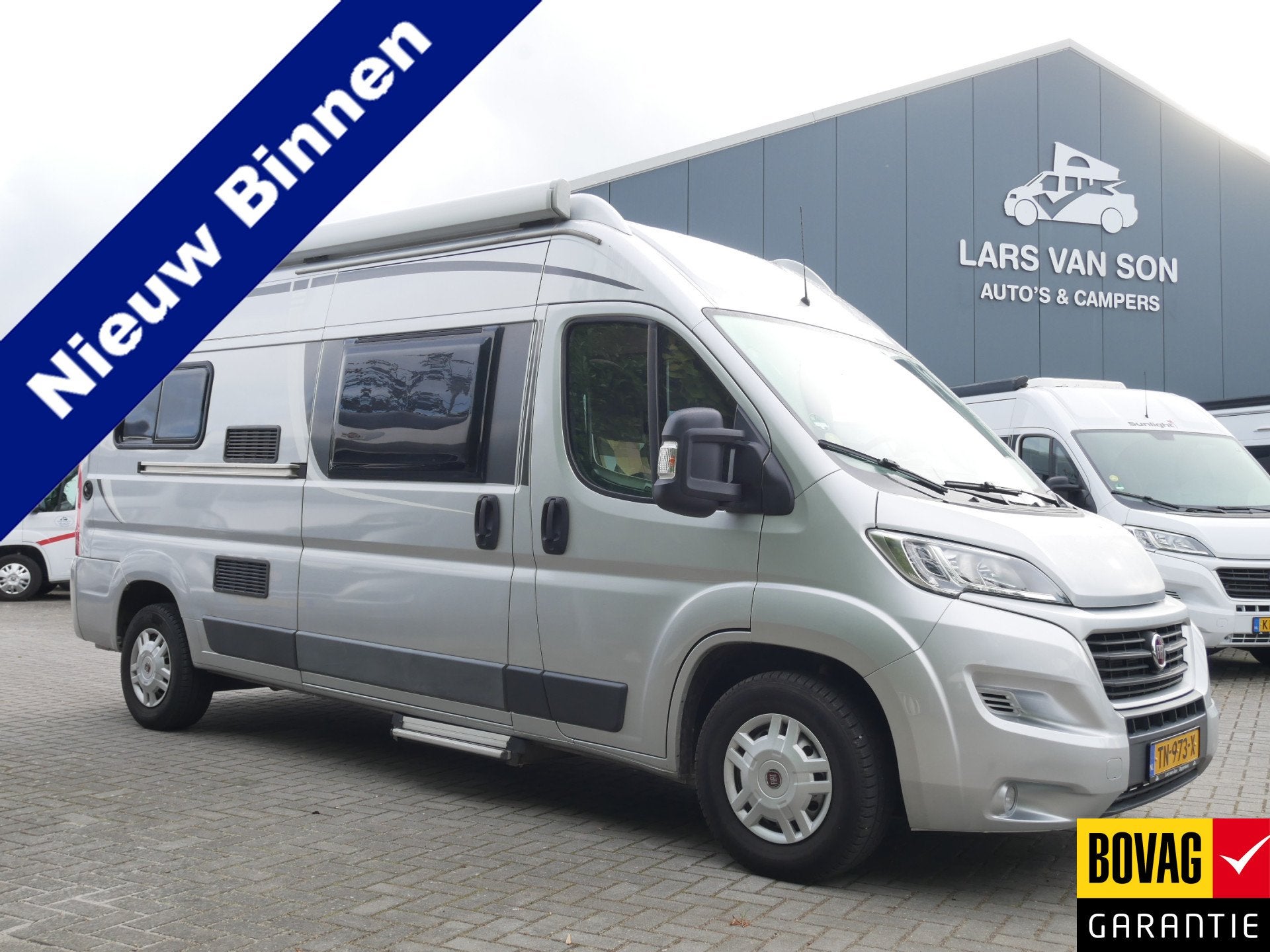 Pössl 2win, 6 Meter Buscamper, Trekhaak, Diesel Kachel, Fia, Caravans en Kamperen, Airbags, Tot en met 2, Bedrijf, Elektrische ramen