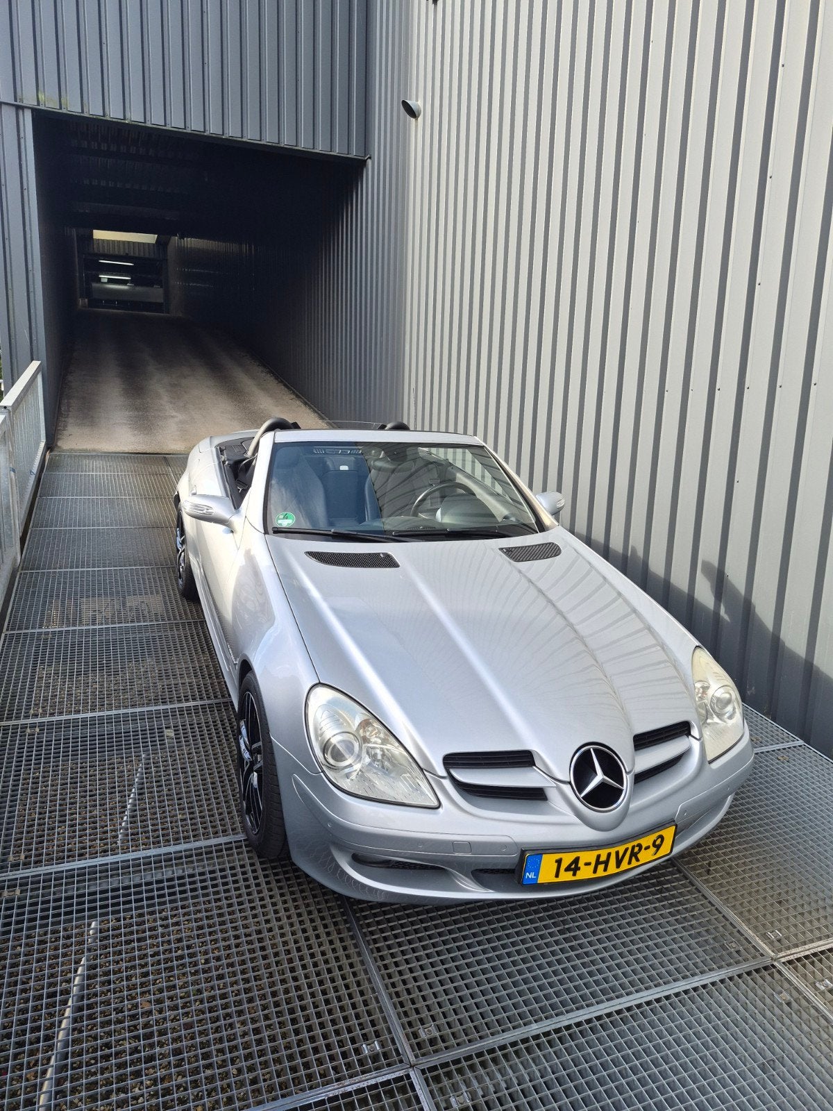 Mercedes-Benz SLK 1.8 Slk200 Kompr Roadster AUT 2007 Grijs, Auto's, Automaat, Achterwielaandrijving, Zwart, 4 cilinders