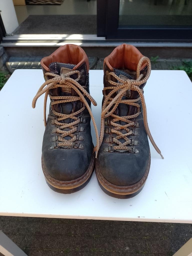 Leren schoenen maat 41, Ophalen of Verzenden, Zo goed als nieuw, Zwart, Wandelschoenen