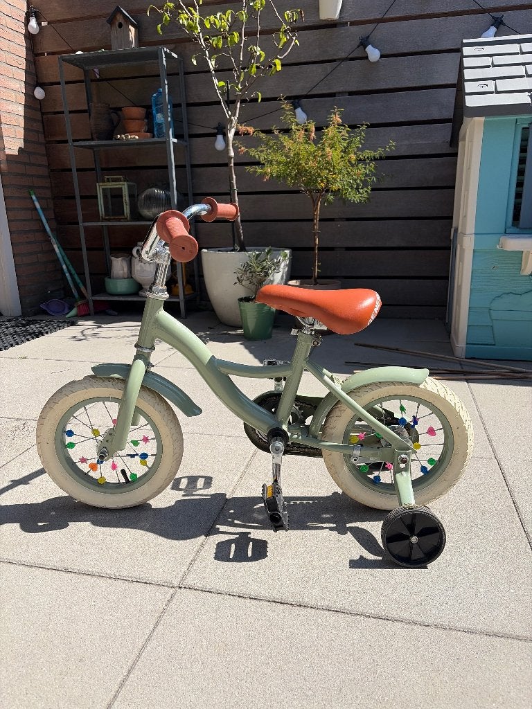 Kinder fiets 14 inch, Ophalen, Terugtraprem, Zijwieltjes, Gebruikt