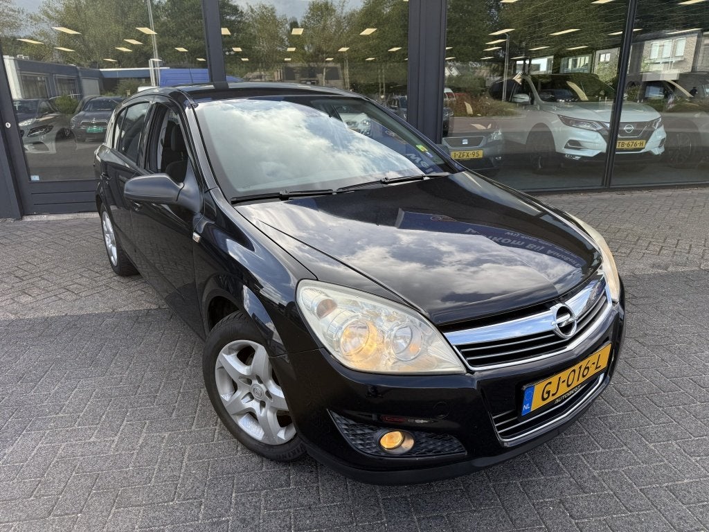 Opel Astra 1.6 Executive (bj 2007), Auto's, Opel, Voorwielaandrijving, 15 km/l, Gebruikt, 4 cilinders