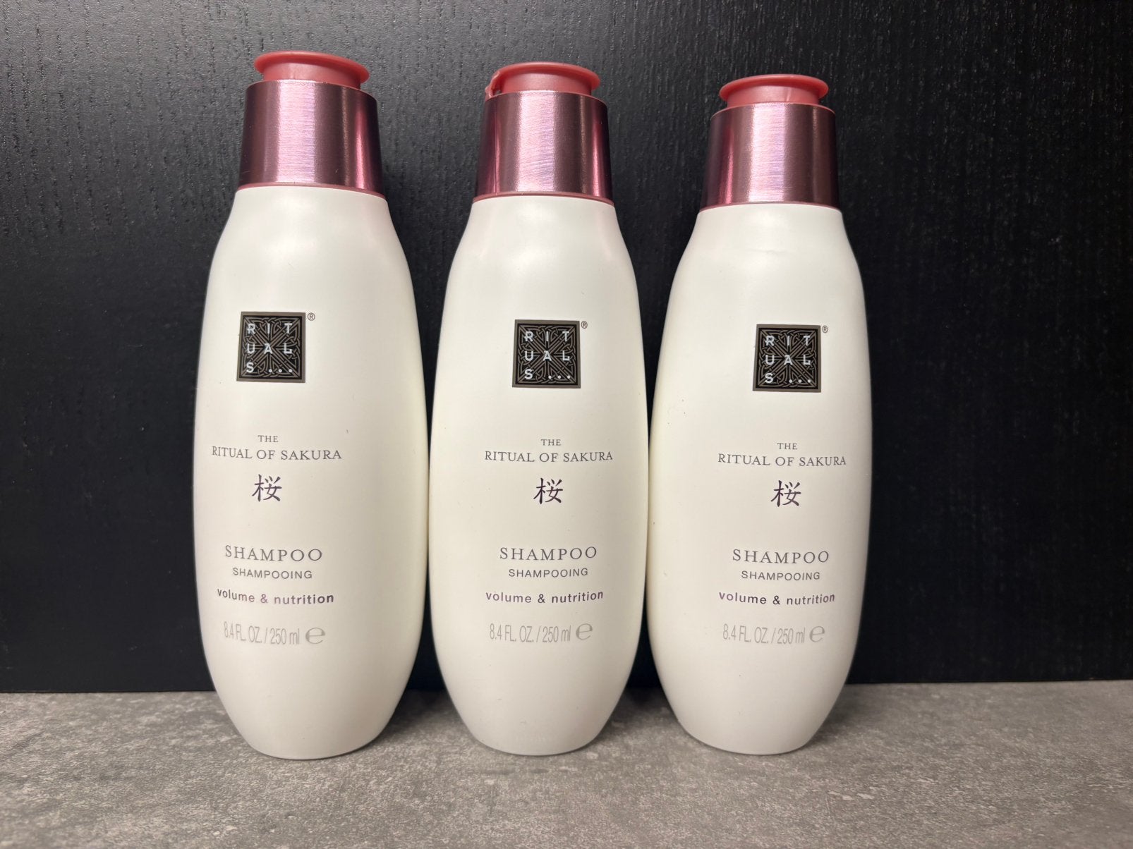 Rituals of Sakura shampoo 250ml, Sieraden, Tassen en Uiterlijk, Uiterlijk | Lichaamsverzorging, Ophalen of Verzenden, Nieuw, Bad & Douche