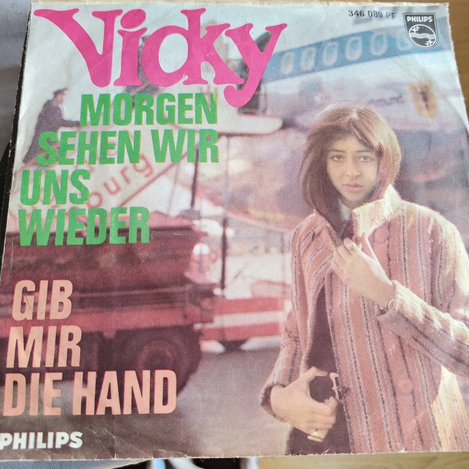 Vicky - Morgen Sehen Wir Uns Wieder / Gib Mir Die Hand, Gebruikt, 7 inch, EP, Schlager