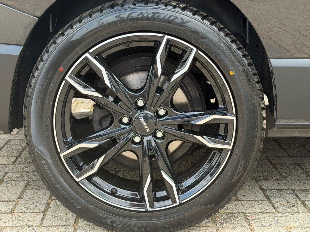 Renault TRAFIC L2 2.0 dCi 131PK / LED / Cruise / Trekhaak /, Auto's, Voorwielaandrijving, 4 cilinders, Renault, Zwart