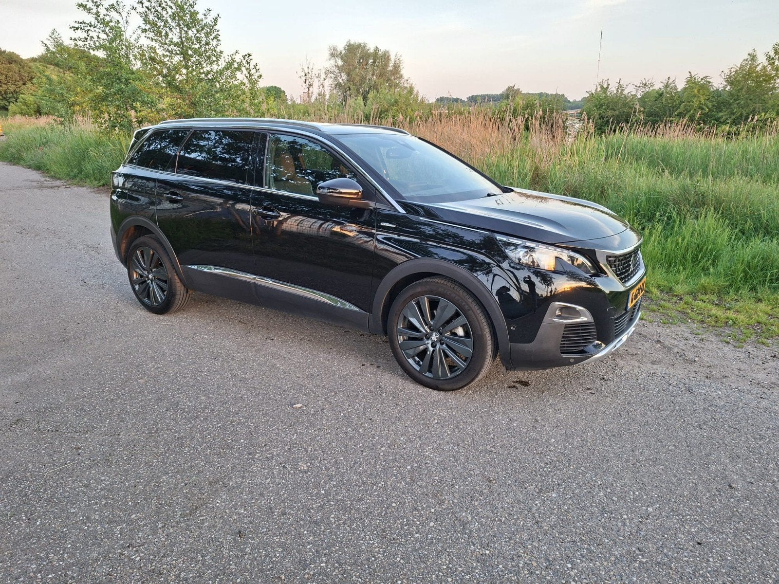 Peugeot 5008 1.2 Puretech GT LINE 130 PK, Zwart, Zwart, Origineel Nederlands, 75 €/maand
