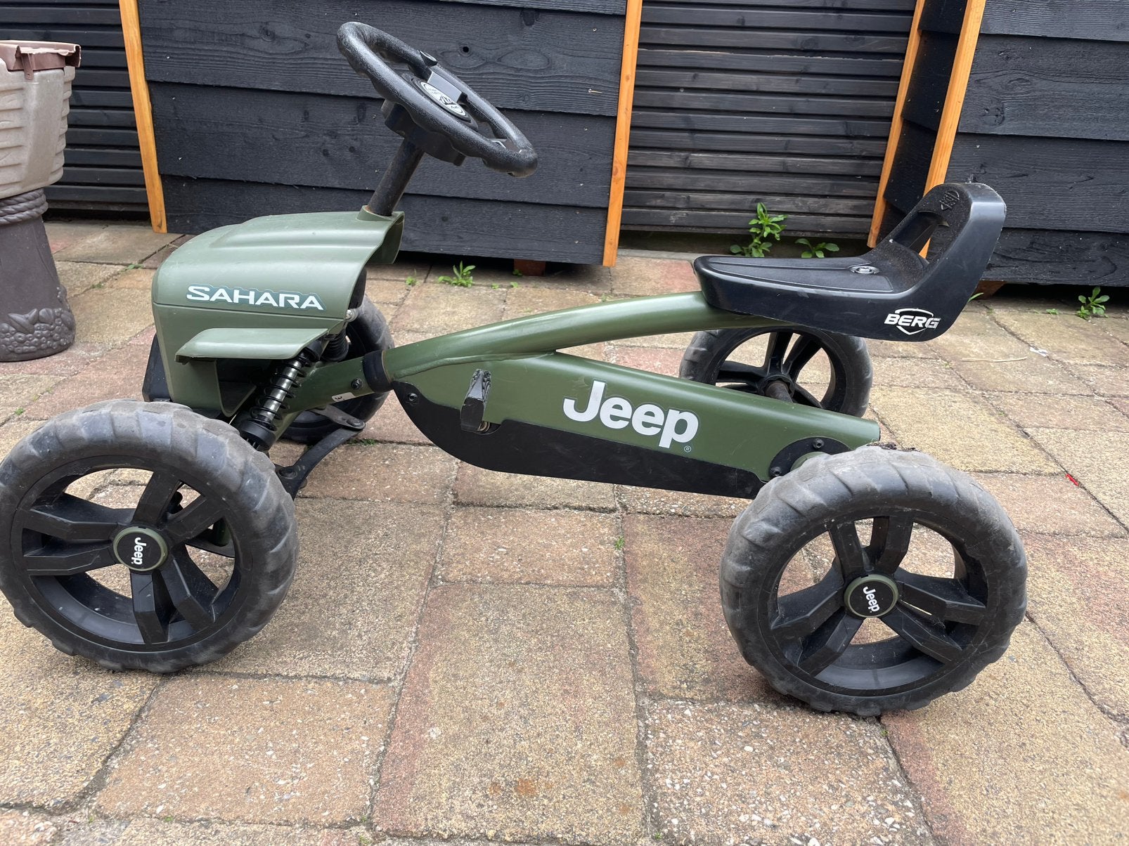 Berg skelter jeep, Ophalen, Zo goed als nieuw, Berg