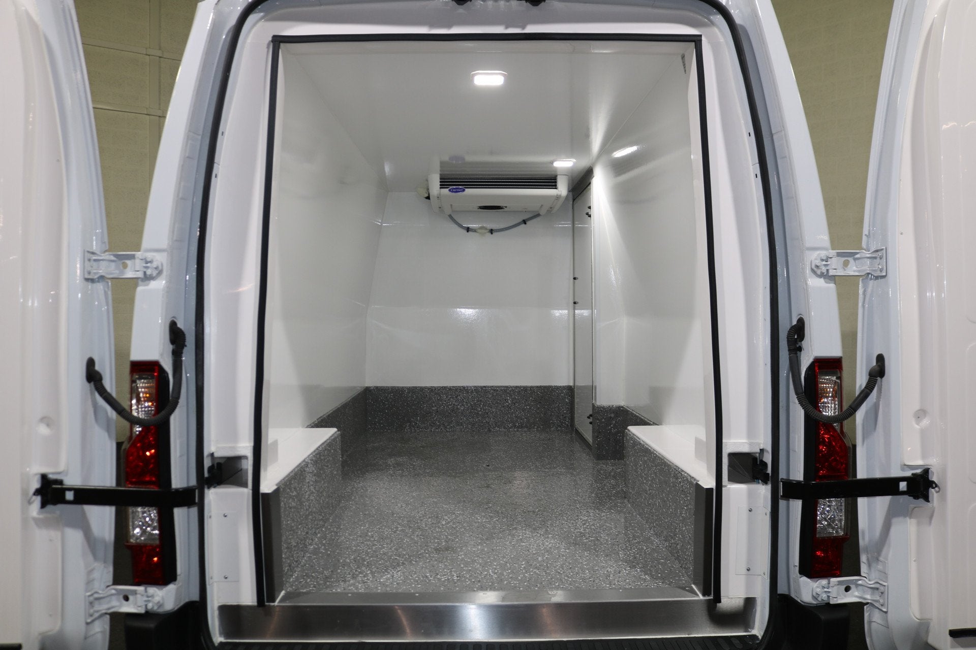 Renault Master 2.3 dCi 135pk L3 H2 Koelwagen Vrieswagen -20, Voorwielaandrijving, Gebruikt, Euro 6, 4 cilinders