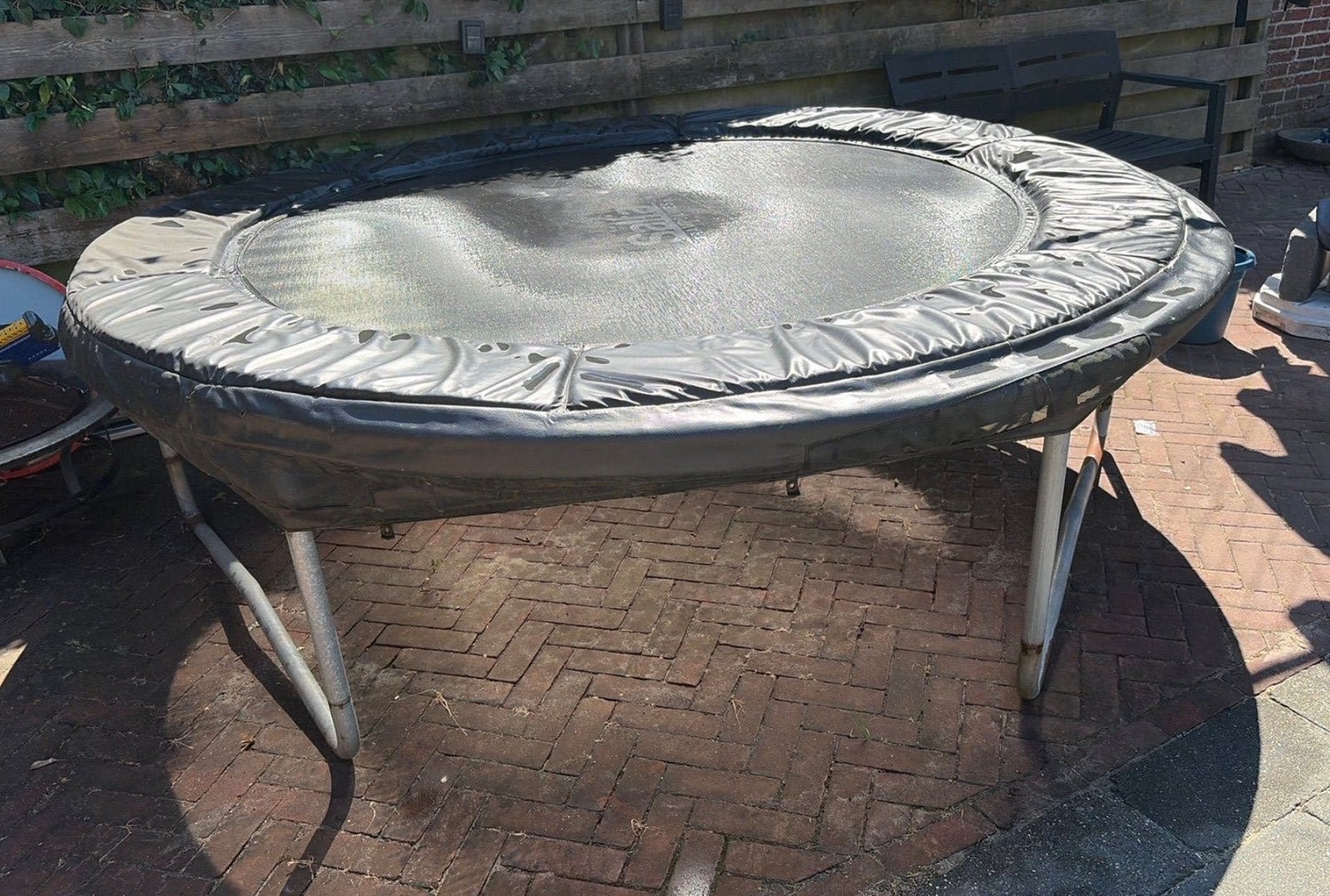Trampoline, Ophalen, Gebruikt