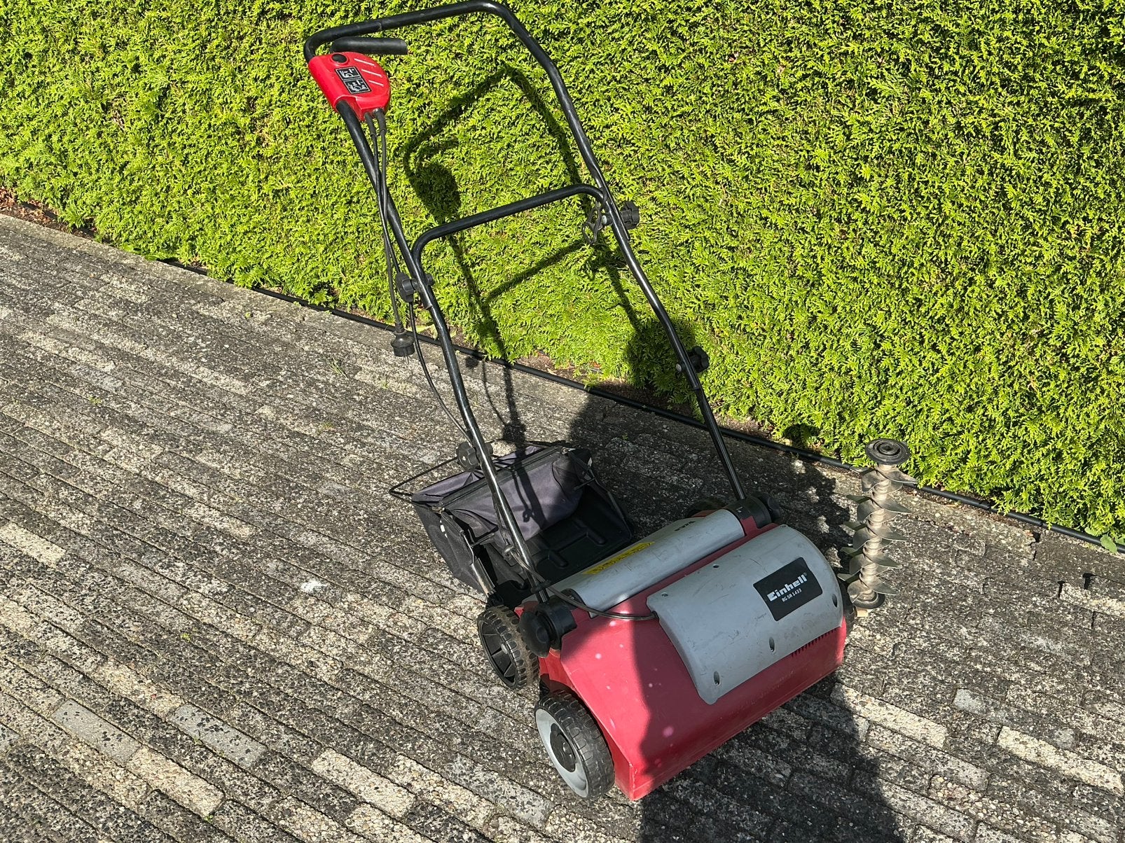 Verticuteer machine elektrisch, Tuin en Terras, Ophalen, Gebruikt, Elektrisch