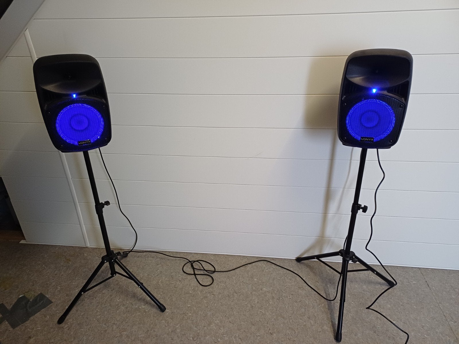 2 boxen  400w adaptieve met bluetooth en USB, Audio, Tv en Foto, Ophalen, Overige merken