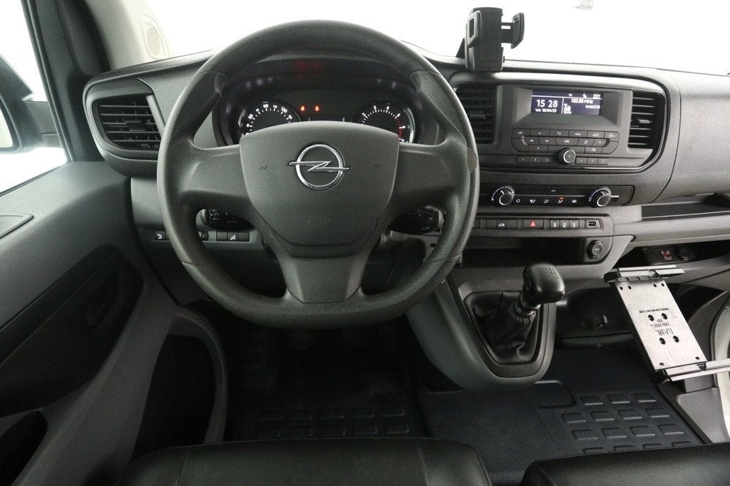 Opel Vivaro CDTI L2H1 | Airco | Cruise | 3 Zits | Kasten | P, Voorwielaandrijving, Gebruikt, Euro 6, 4 cilinders