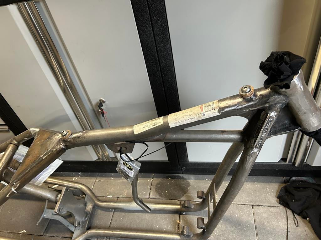 Harley davidson sportser hardtail frame., Motoren, Ophalen of Verzenden, Gebruikt