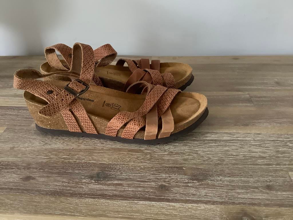 Hush Puppies sandalen maat 39, Kleding | Dames, Schoenen, Bruin, Zo goed als nieuw, Sandalen of Muiltjes, Ophalen of Verzenden