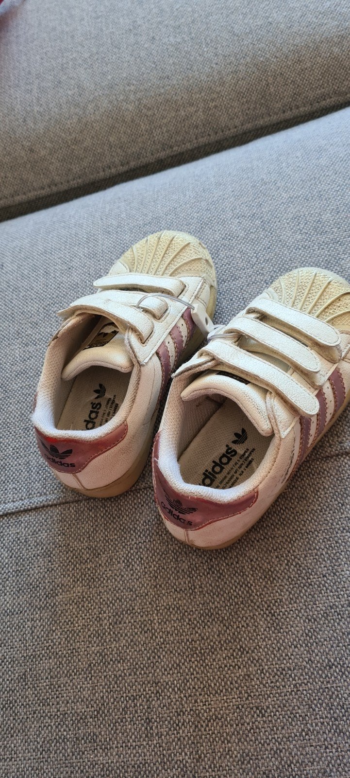 Adidas schoenen met lichtjes - Maat 27, Adidas, Gebruikt, Ophalen of Verzenden, Jongen of Meisje
