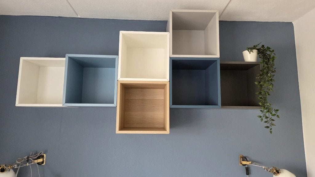 Ikea Eket kasten met wandbeugels (7 stuks), Huis en Inrichting, Ophalen, Zo goed als nieuw