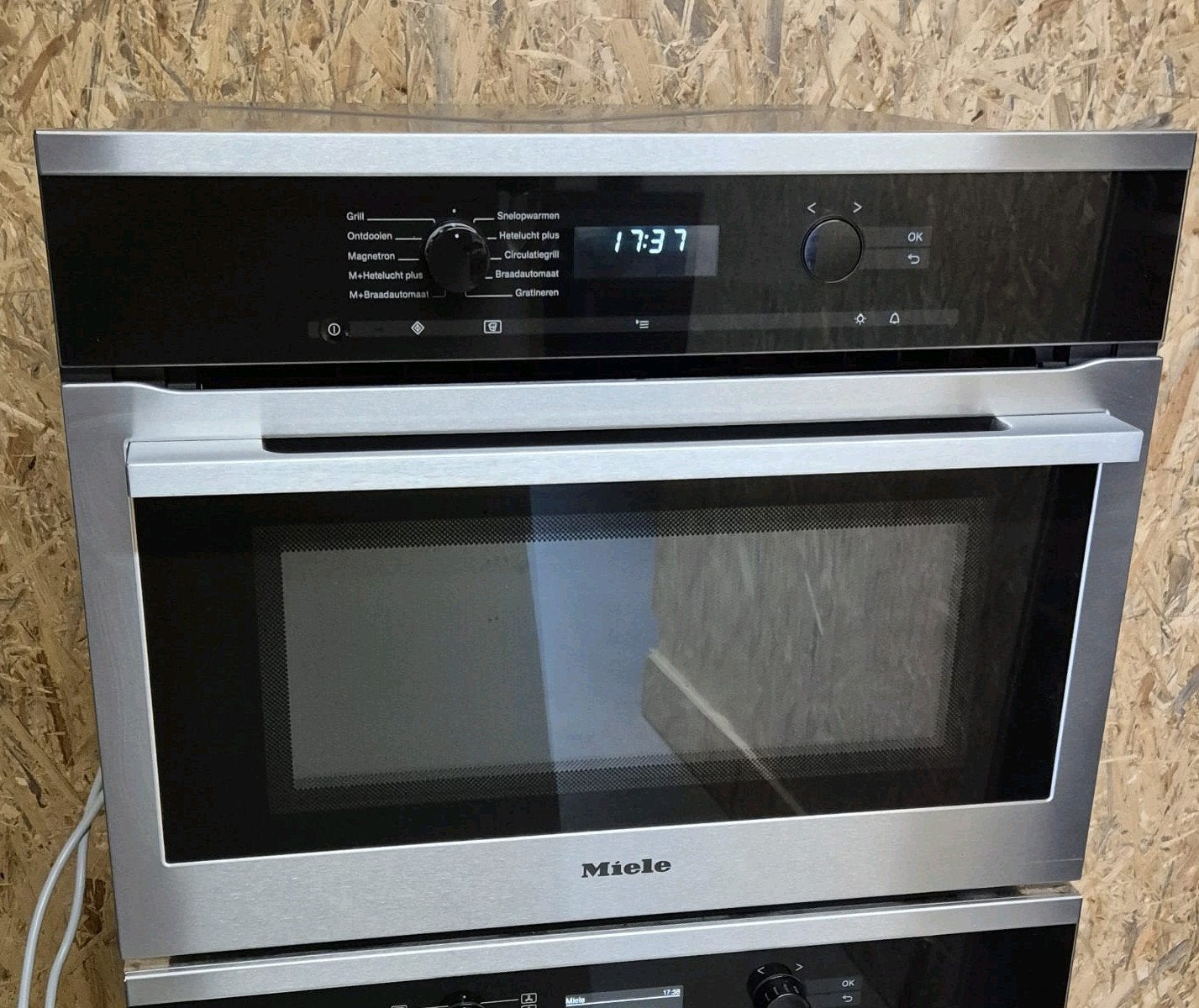 Luxe Miele H6300BM combi oven/ magnetron, Ophalen, Combimagnetron, Hete lucht, Zo goed als nieuw