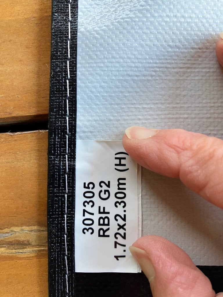 Thule rainblocker 172 x 230 voorzijde, Caravans en Kamperen, Ophalen, Zo goed als nieuw