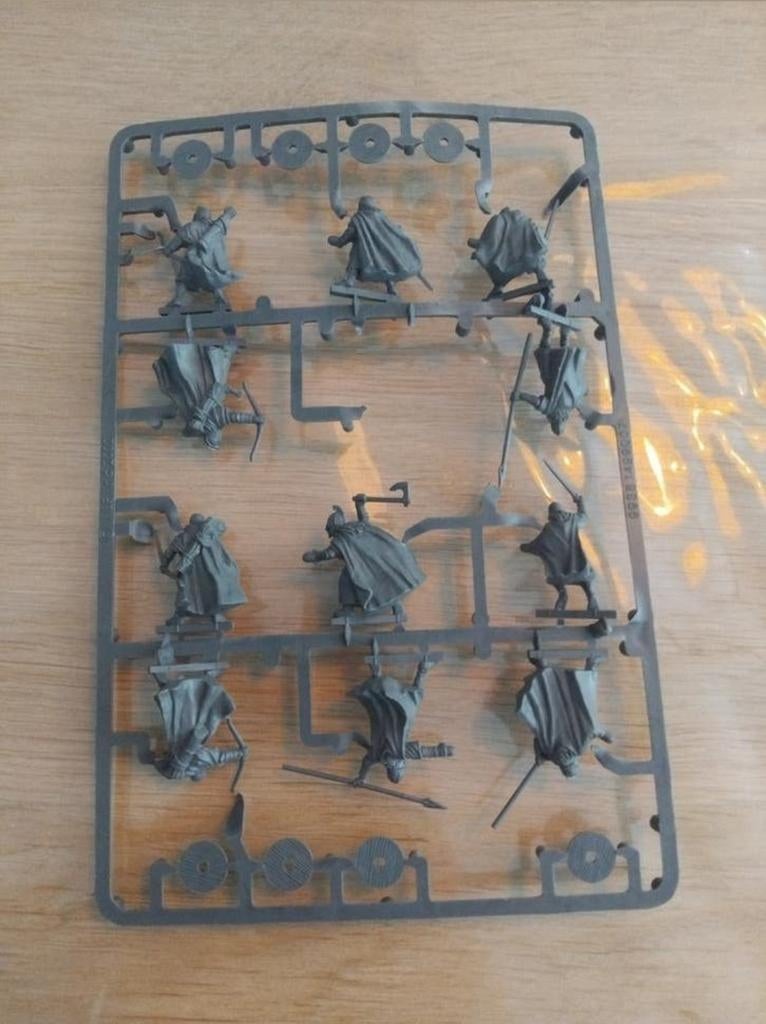 Warhammer: The Lord Of The Rings - Warriors Of Rohan zie fot, Hobby en Vrije tijd, Ophalen of Verzenden, Lord of the Rings