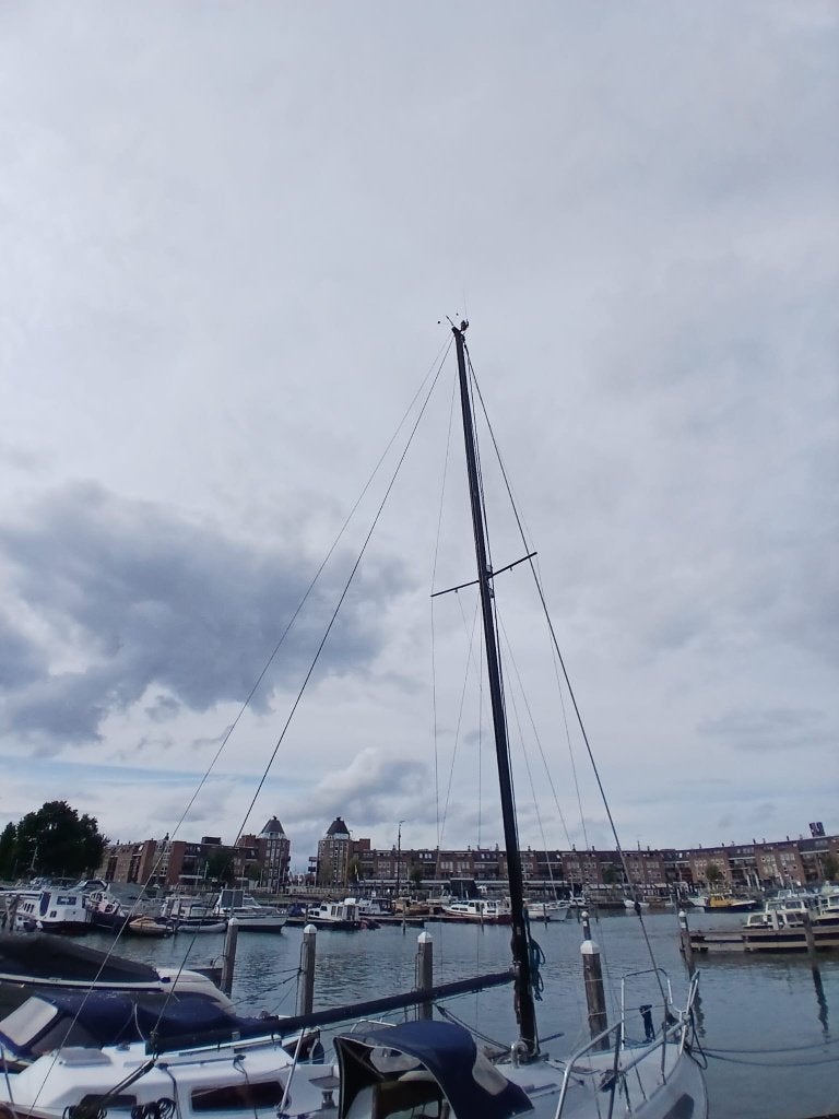 Mast en tuigage en zeilen, Ophalen, 6 meter of meer, Gebruikt, Minder dan 15 m²