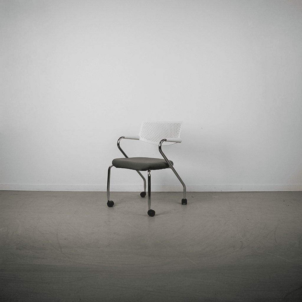 Vitra Visaroll Bureaustoel Grijs Stof/Wit Kunststof, Niet ingevuld, Zo goed als nieuw, Niet ingevuld, Niet ingevuld