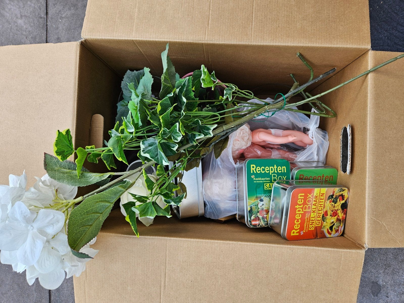 Gratis rommelmarkt spullen. losse items ophalen mag, Diversen, Rommelmarktspullen, Ophalen