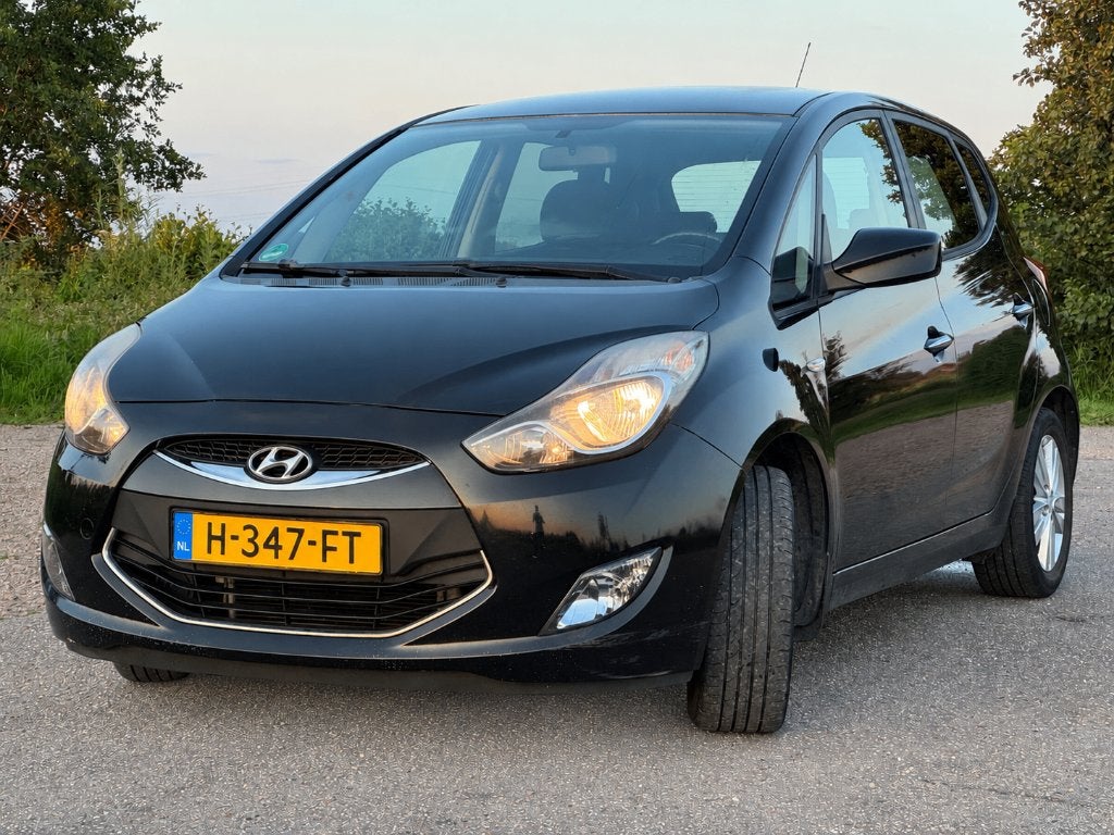 Zwarte Hyundai ix20 (2012) | 190.000 km | APK tot juni 2027, Voorwielaandrijving, Euro 5, 4 cilinders, Zwart