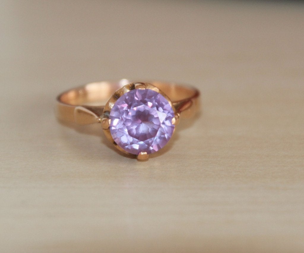 14 karaat gouden ring met amethist, Sieraden, Tassen en Uiterlijk, Ringen, 18 tot 19, Ophalen of Verzenden, Zo goed als nieuw