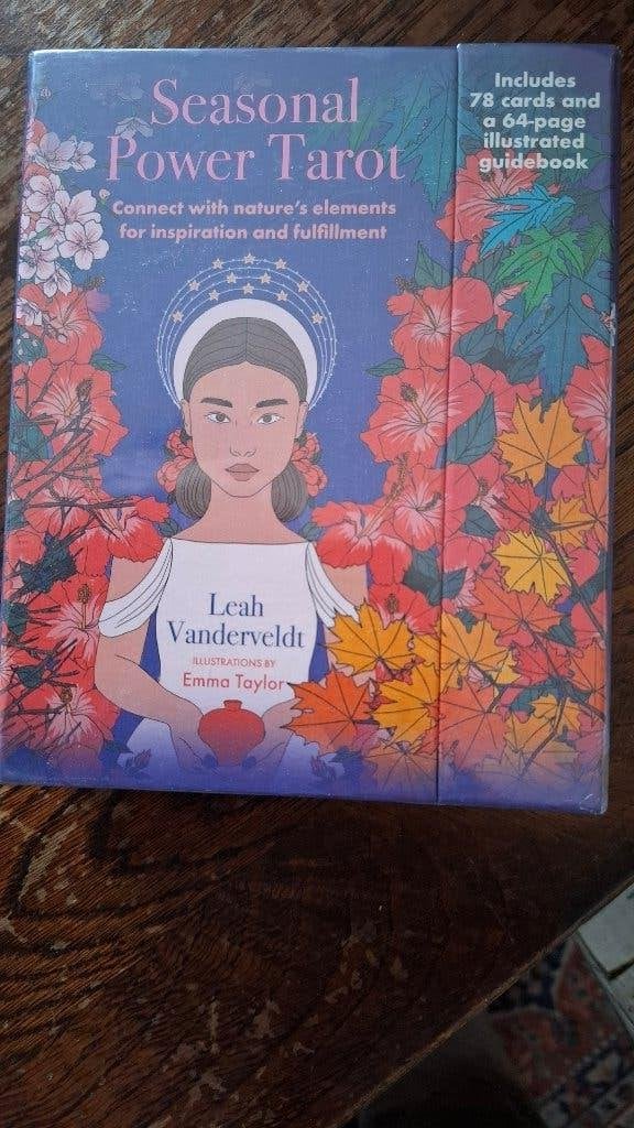 Seasonal Power Tarot, Ophalen of Verzenden, Nieuw, Overige onderwerpen, Achtergrond en Informatie
