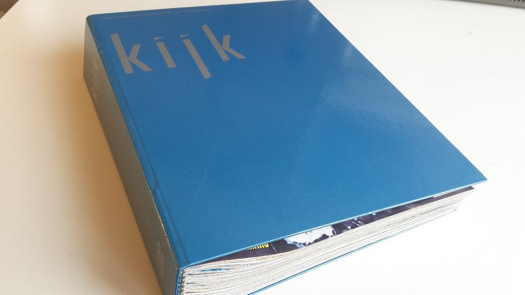 KIJK - wetenschappelijk maandblad - jaargang 2002 in band, Verzamelen, Tijdschriften, Kranten en Knipsels, Ophalen of Verzenden